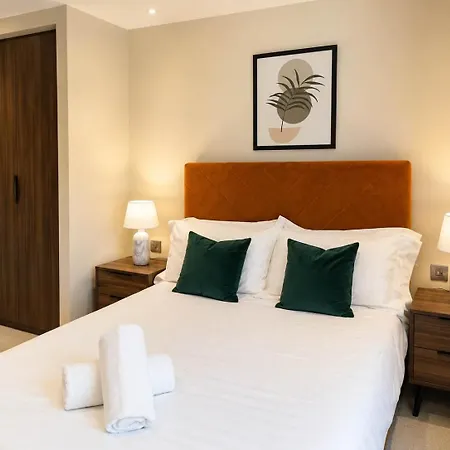 Apartamento The Pullman - Stylish By Station & Walls *